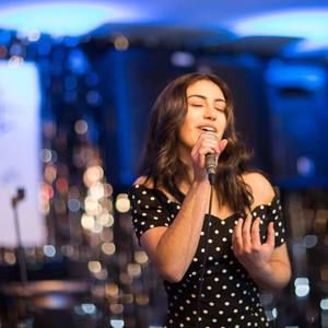 Meet your Posher, Lillian